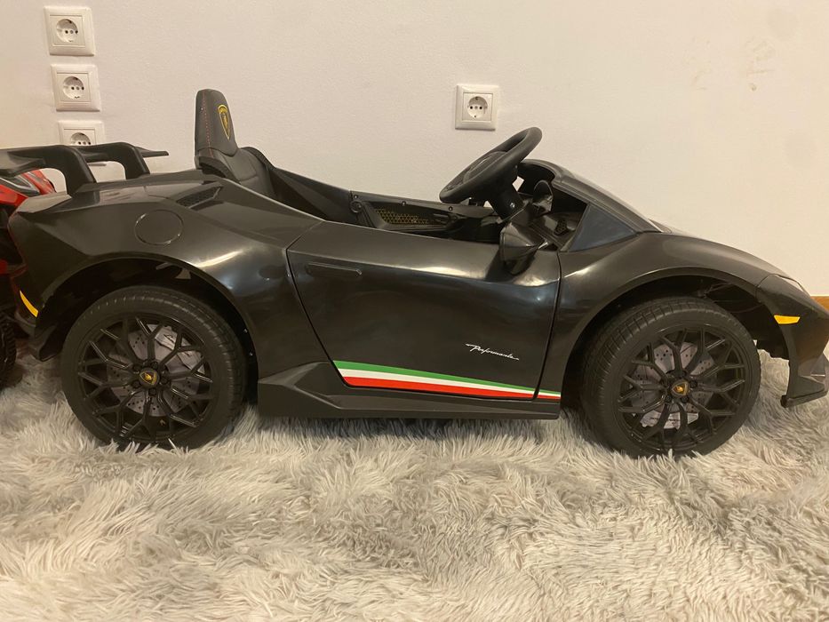 Masina electrica de jucarie pentru copii