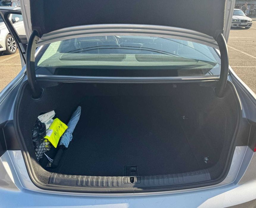 Vând 2019 Audi A6 2.0 TDI Euro 6 , fără schimb.