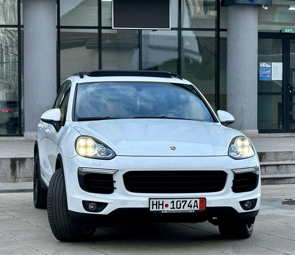 Porsche Cayenne 3.0 D/262 cp/euro 6/GTS/Panoramic/