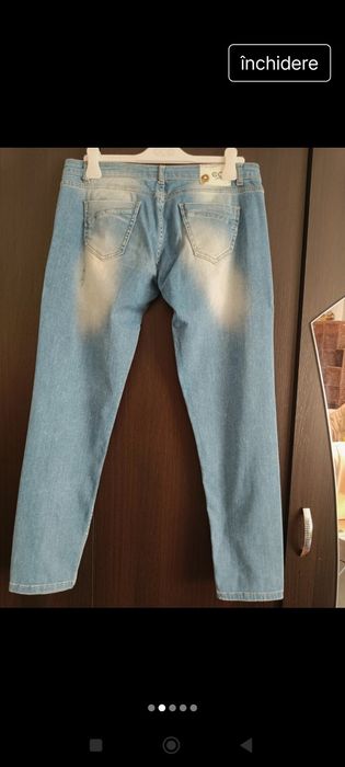 Blugi de dama , de vara, in stare foarte buna