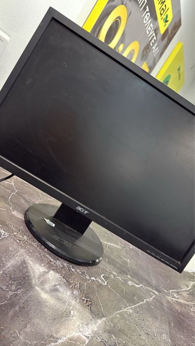 Монитор Acer (7мкр, 12дом) лот 743877