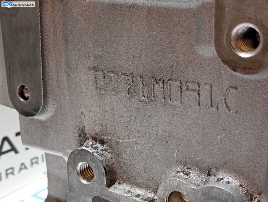 Chiulasa Chiuloasa Echipata cu Ax Ax Came Supape Tacheti Mercedes Sprinter 2.2 CDI 2009 - 2018 Cod R6510160201 A6510500101 [M5018]