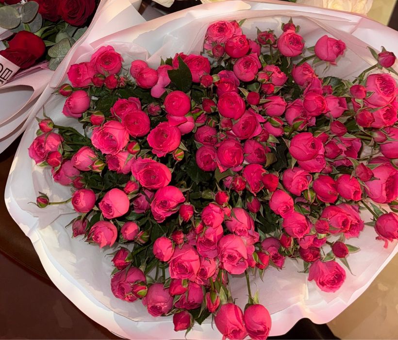 Продаю новый букет цветов срочно свежие цветы