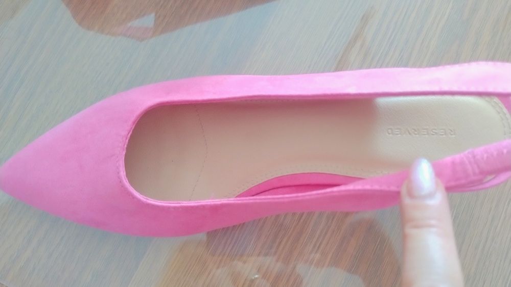Обувки Shoe Aquarium38, Reserved 39розови, Wonders сандали
