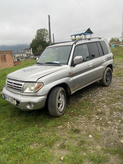 Mitsubishi Pajero Pinnin