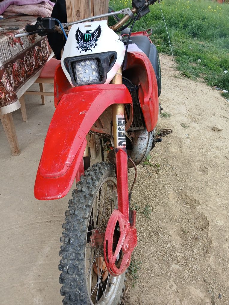 Aprilia tuareg Reilly 125c
