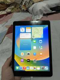 Ipad generatia a 6-a 32gb