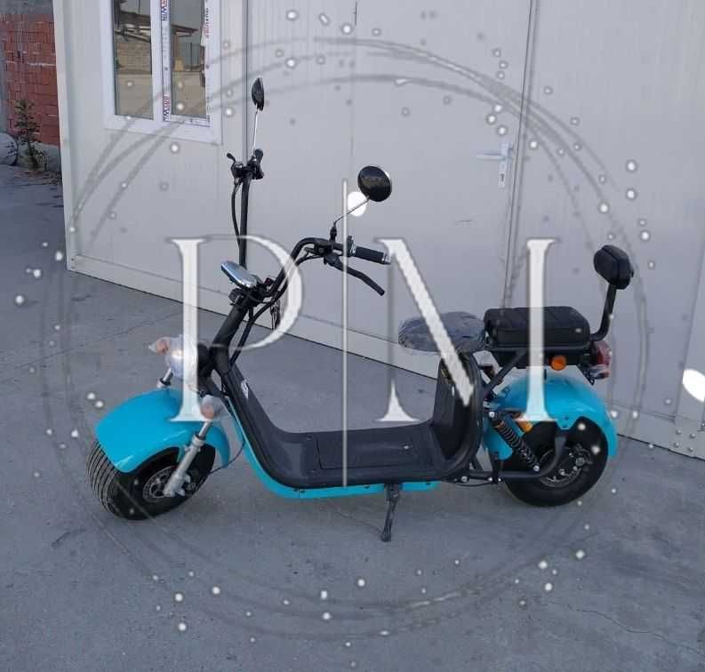 Градски електрически скутер (чопър) с двойна седалка. Нов с гаранция.