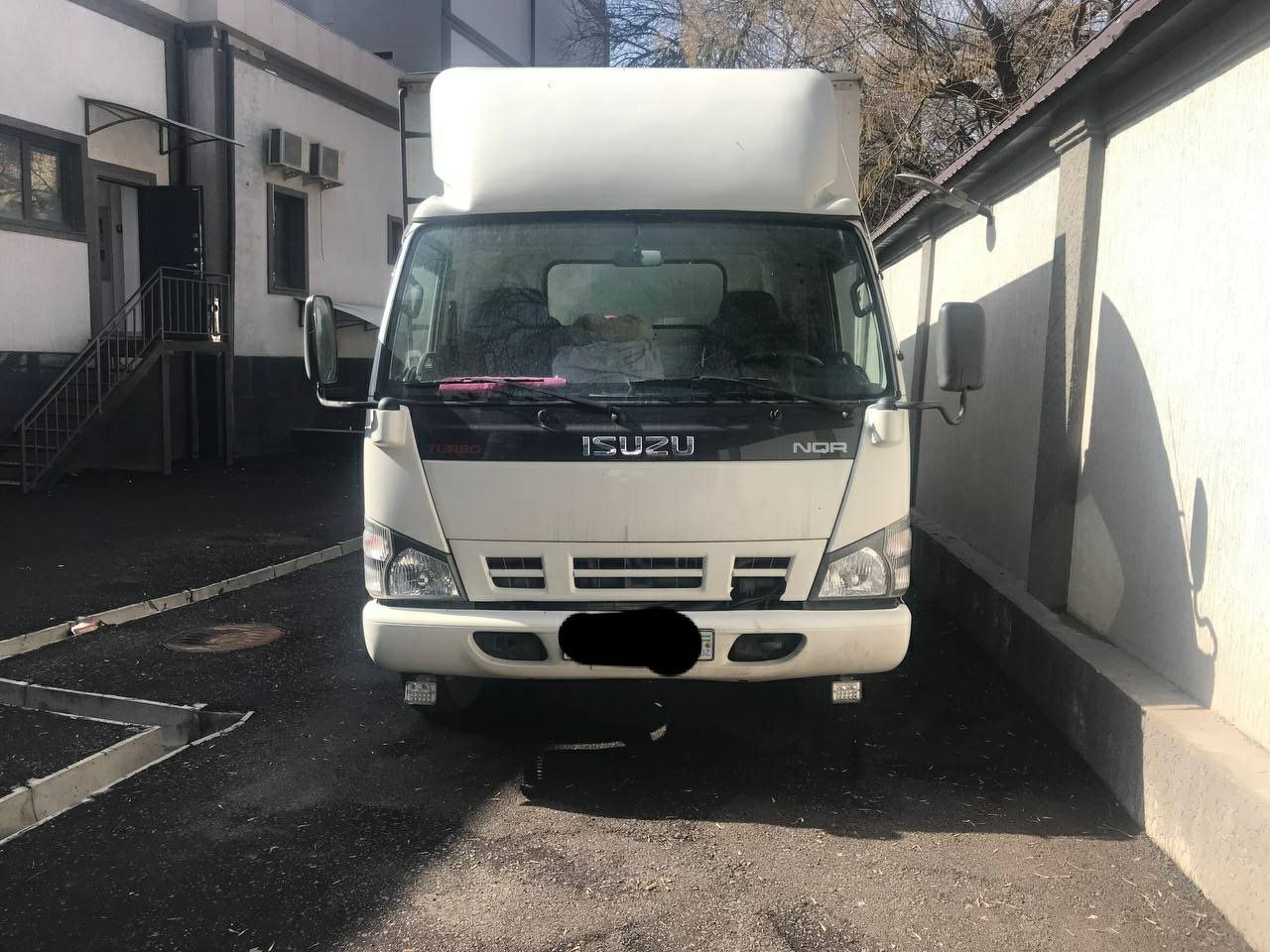 Isuzu NQR 71 PL sotiladi.Продается Исузу NQR 71 PL