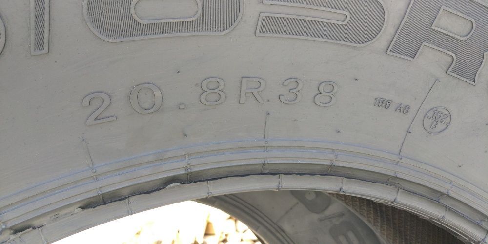 520/85R38 cauciucuri doar noi ARMOUR echivalent pentru 20.8-38 WAGM