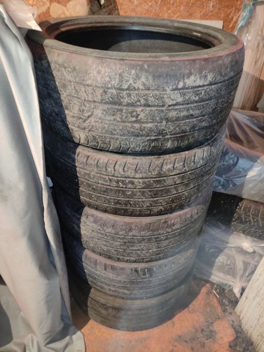 Летние шины 245.40.R19