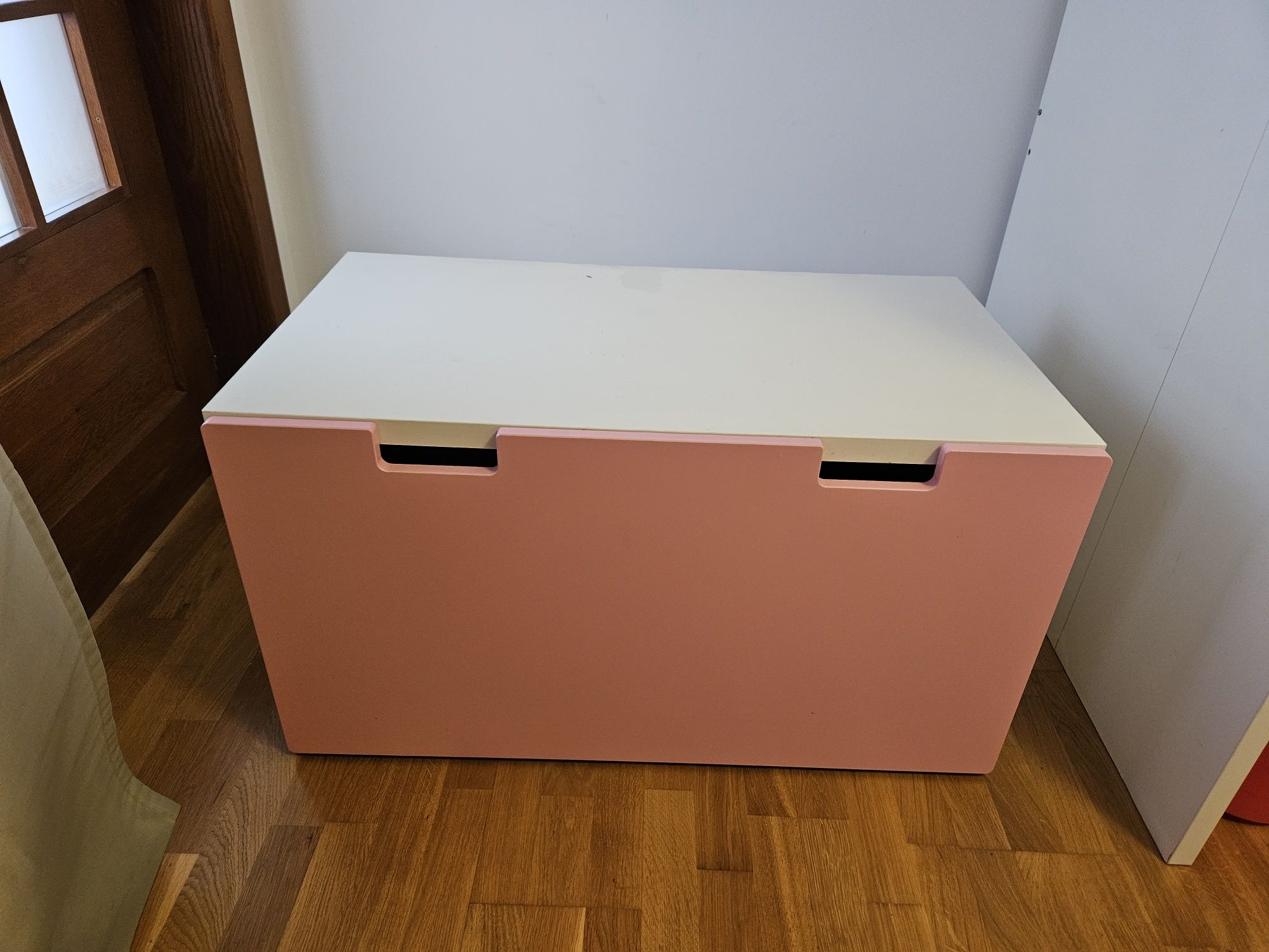 Vand mobila IKEA dormitor copii