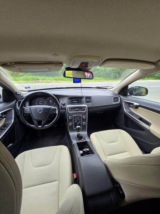 Volvo V60 , 2.0 disel , 163cp , Km reali