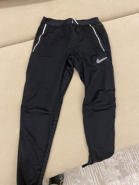 Спортивное трико Nike оригинал для бега