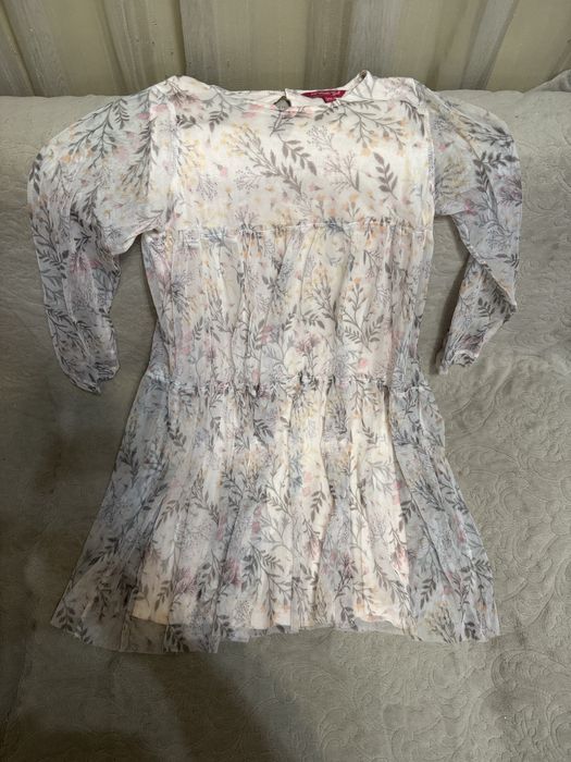 Продам платье для девочки