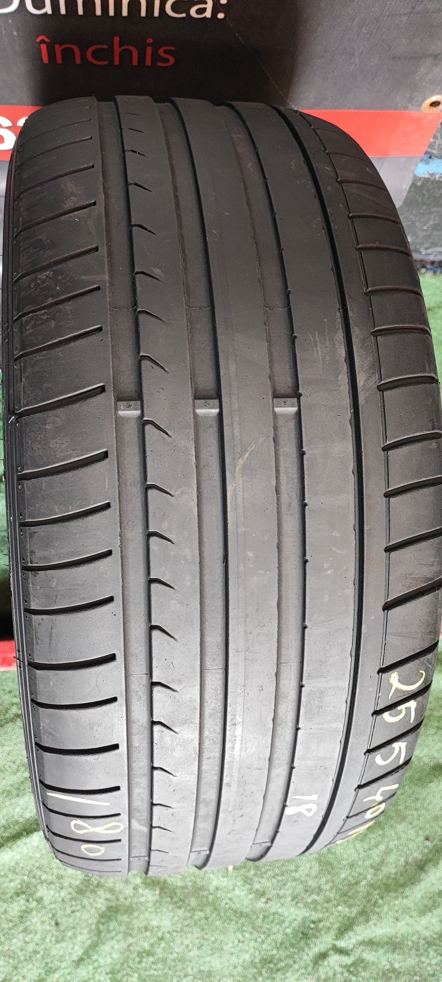 1x255 40 r19 dunlop