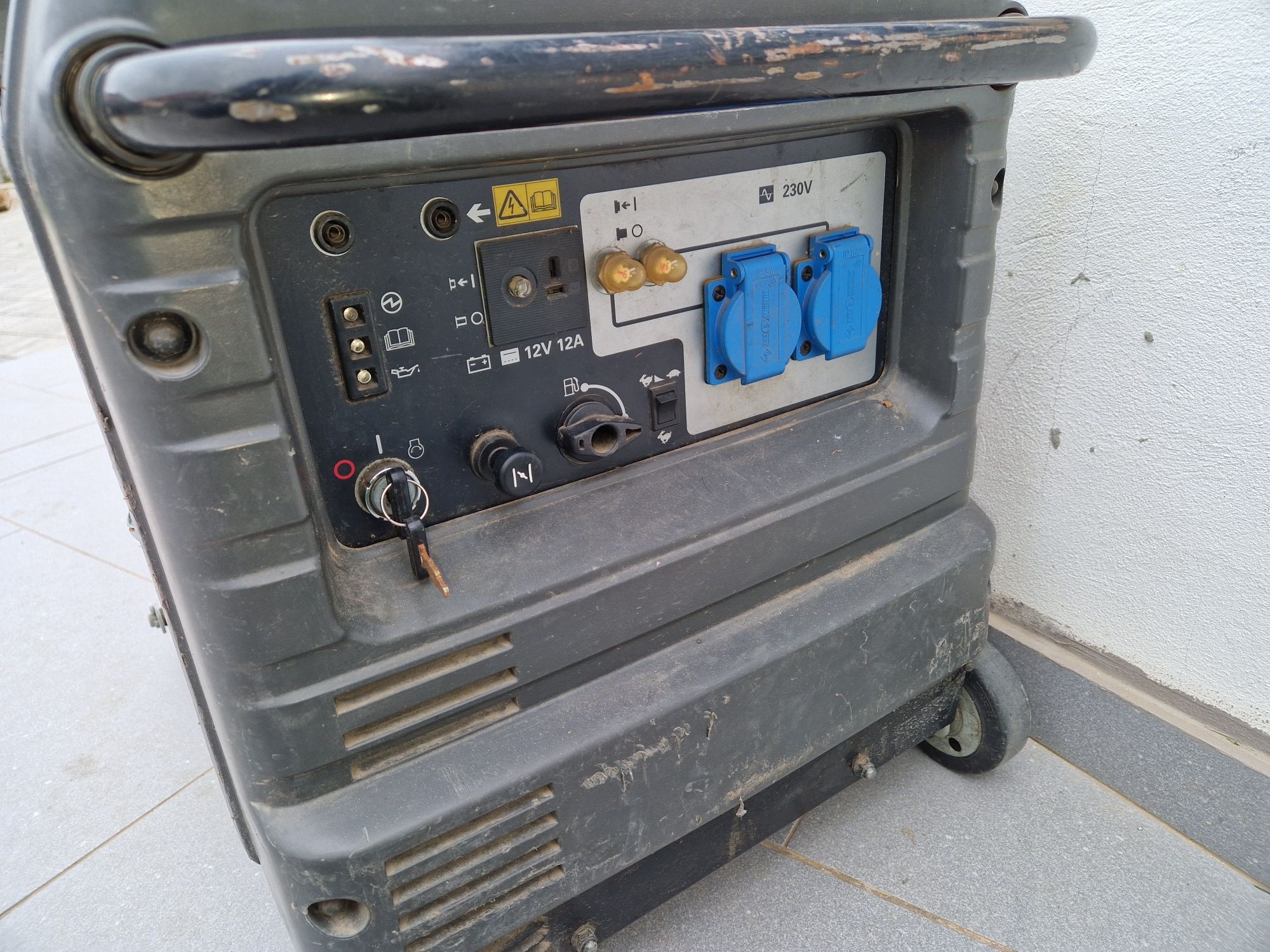 Generator inverter honda eu30 is,i30