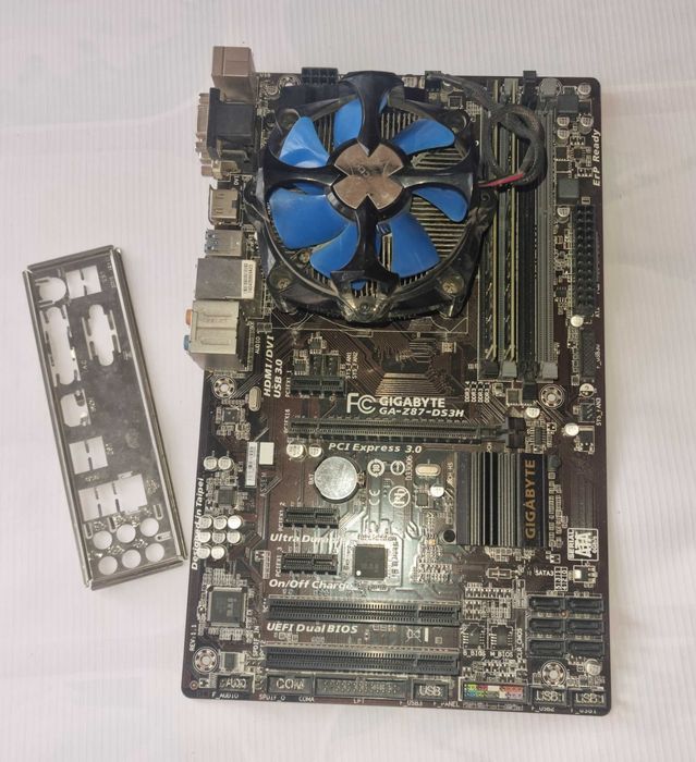 i7 4770 Комплект мат. Плата + цпу + ОЗУ