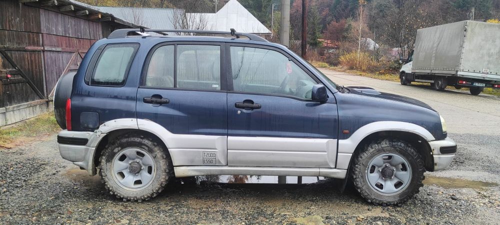 Vând Suzuki Grand Vitara