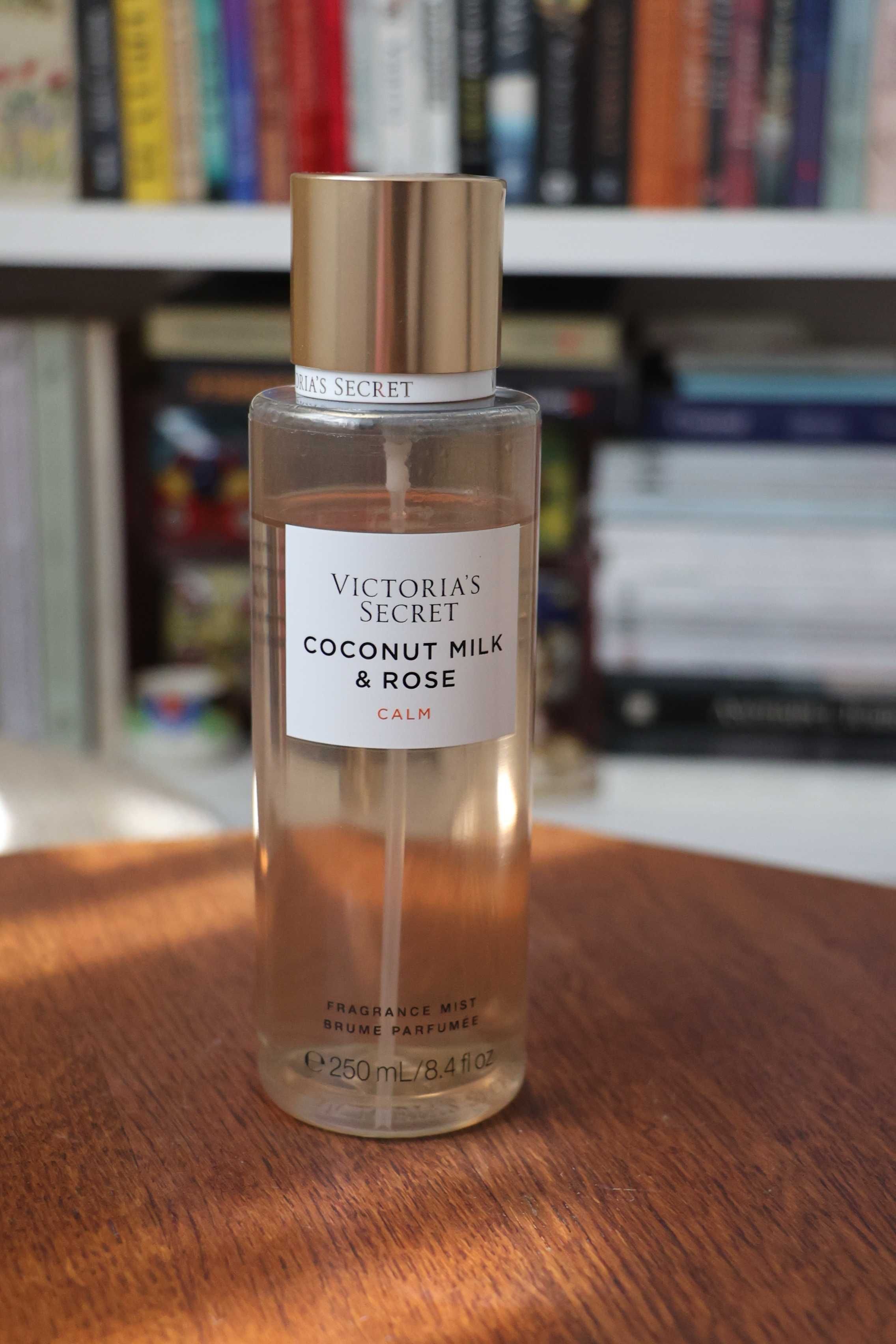 Victoria's Secret Coconut Milk & Rose, Brume Parfumee 250 ml