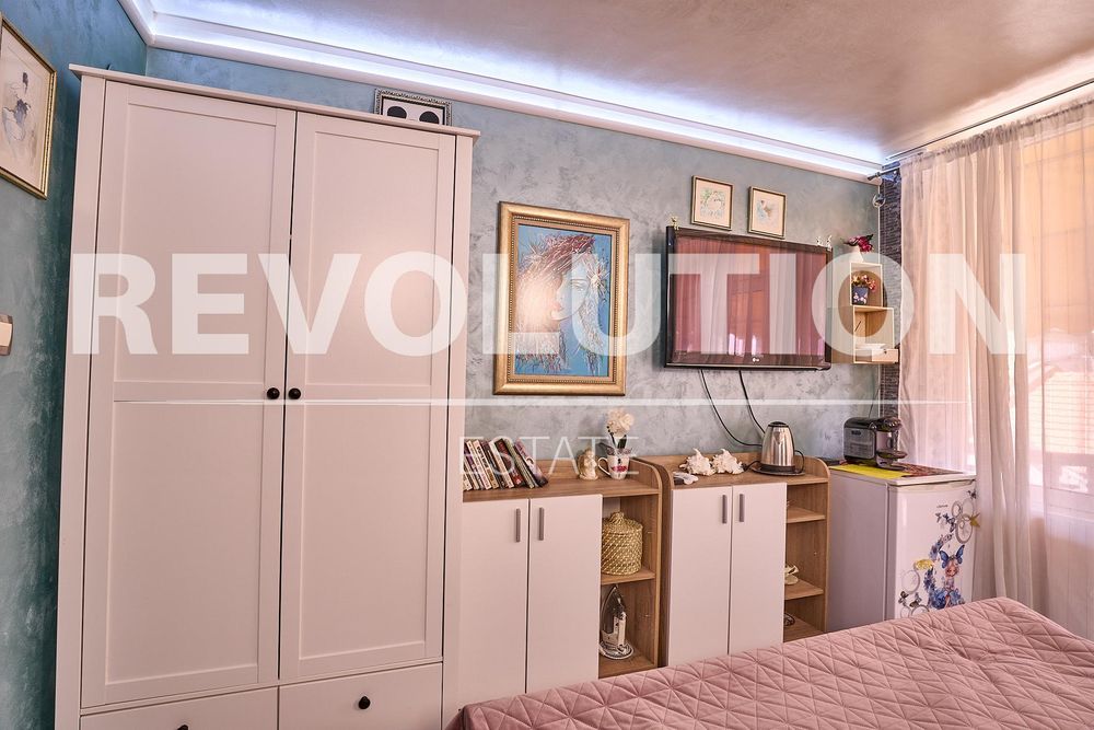 Модерен едностаен апартамент в района на Центъра