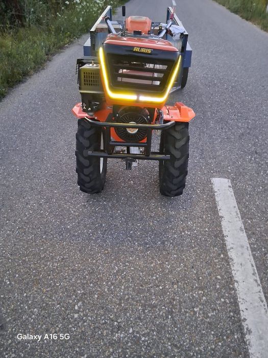 Vând motocultor Ruris 18 cm