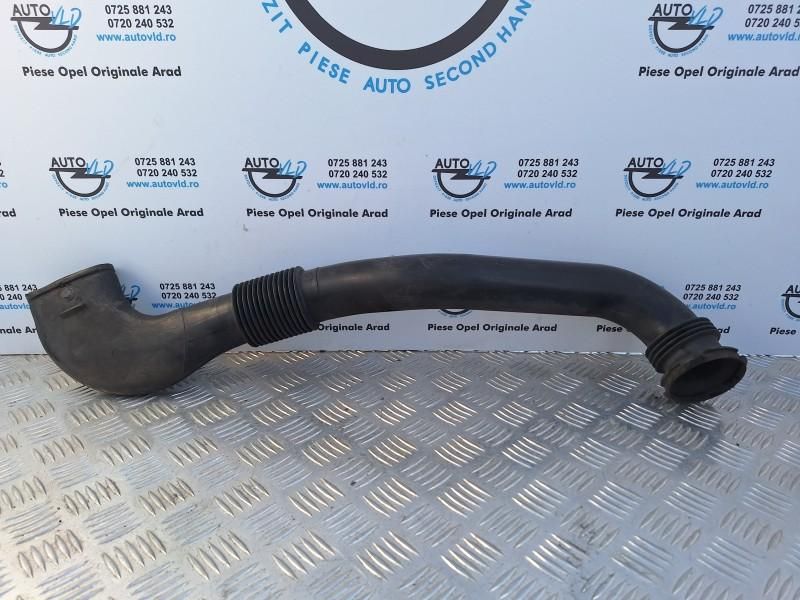 Tub admisie aer Opel Vivaro 1.9 dci F9Q