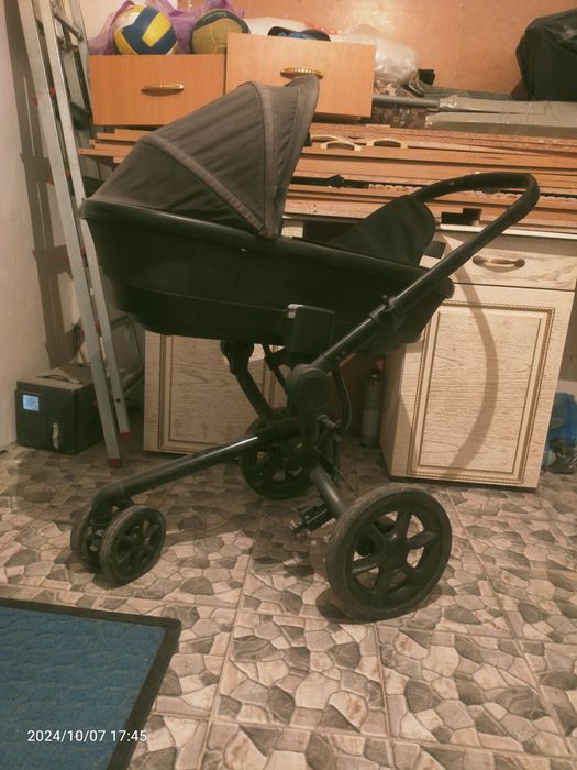 Обменяю 2 в 1 коляску