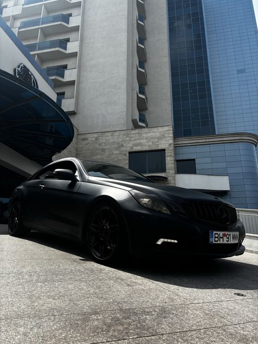 mercedes e coupe..