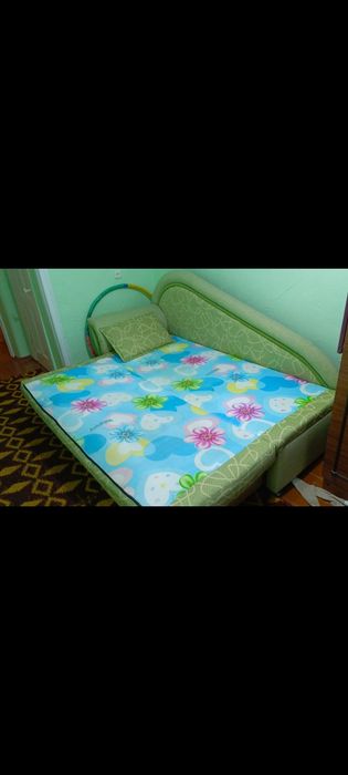 Отдам даром тахту