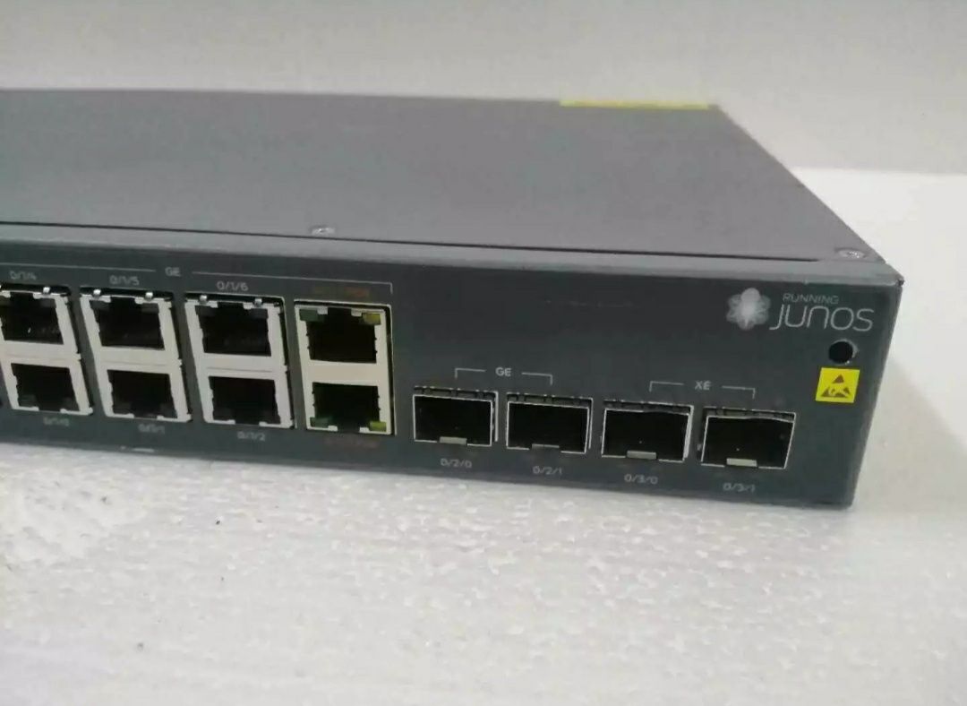 Маршрутизатор Juniper ACX2000-DC