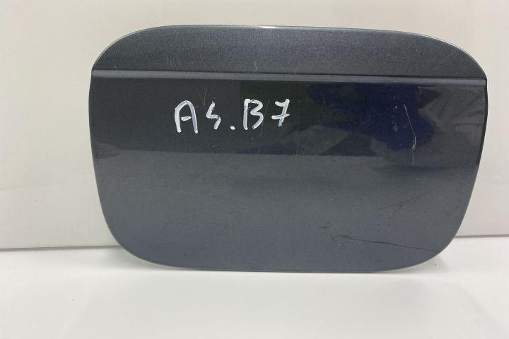 Usita  rezervor 8E0809905E / 8E0010376R Audi A4 B7