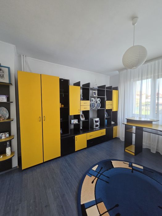 Vând mobilier CAMERA COPIL