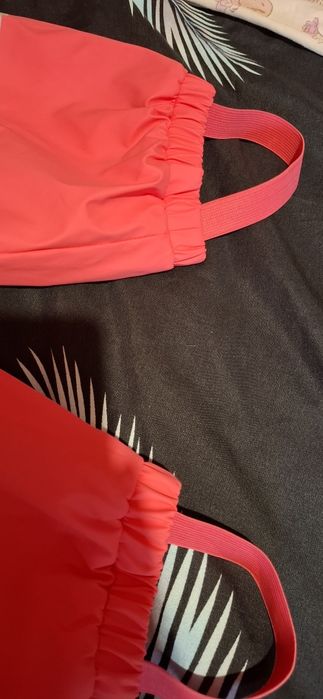 Pantaloni impermiabili marimea 128