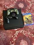Vand ps4 slim cu 2 manete