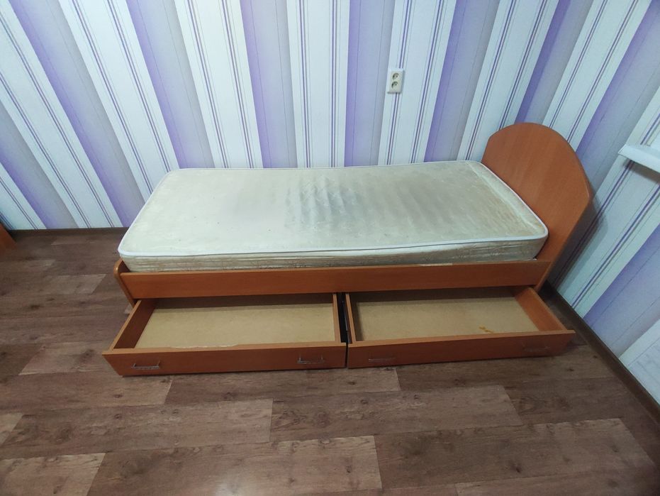 Продам детские кровати