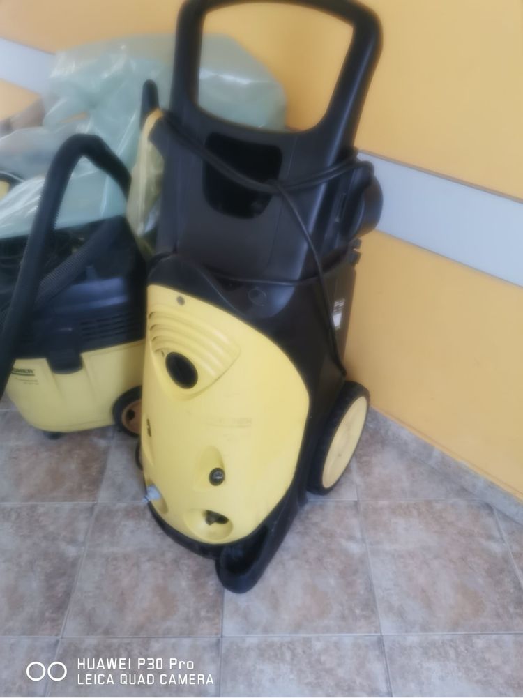 Професионална водоструйка Karcher HD 10/23-4 S Plus