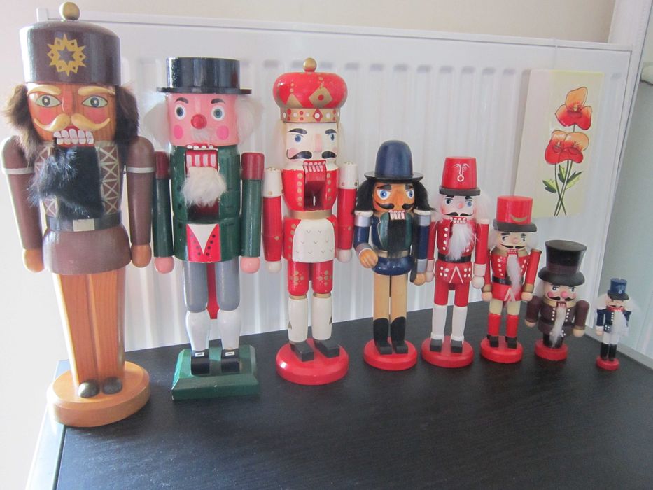 cadou deosebit si rar Soldati Spargatori  nuci Germany 1960 Craciun