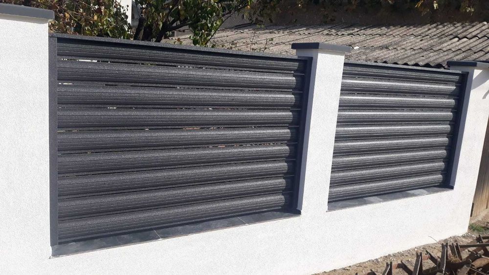 Sipca metalica verticala / panou gard tip jaluzea porti culisante