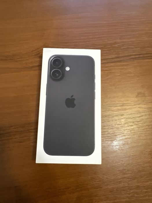 IPhone 16 новый.
