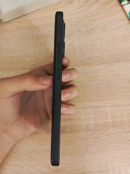 Srochna Redmi Not 14 sotiladi