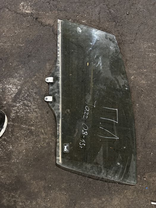 Стъкло на предна лява врата Honda Jazz 2008г-2015г