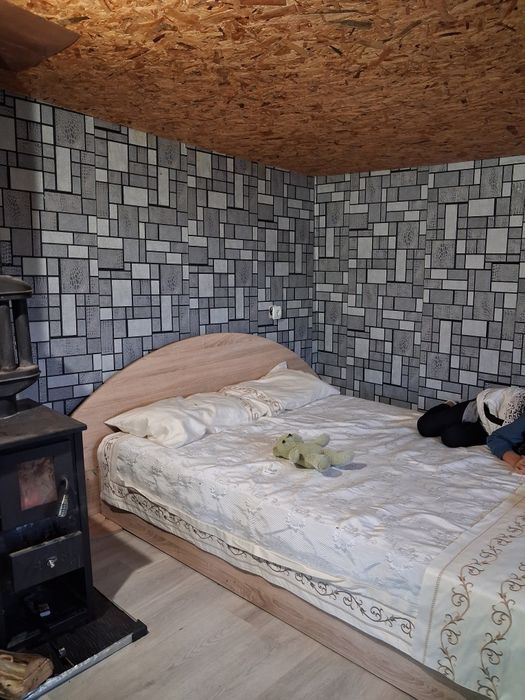Продава се
На 3км от Търговище има ток,вода от
