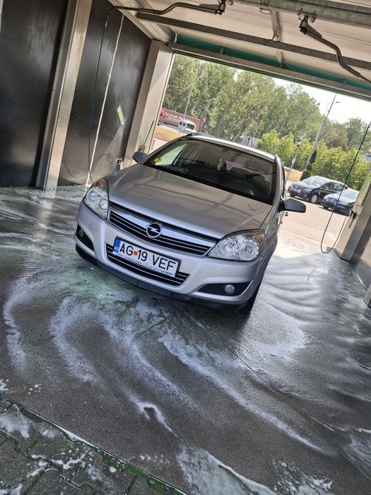 Vând Opel astra h 1.9 120cp cdti