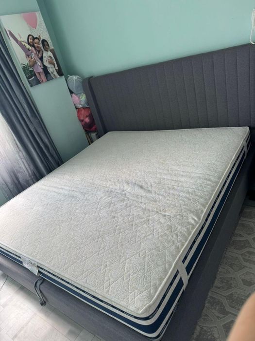 Продам кровать с тумбочками