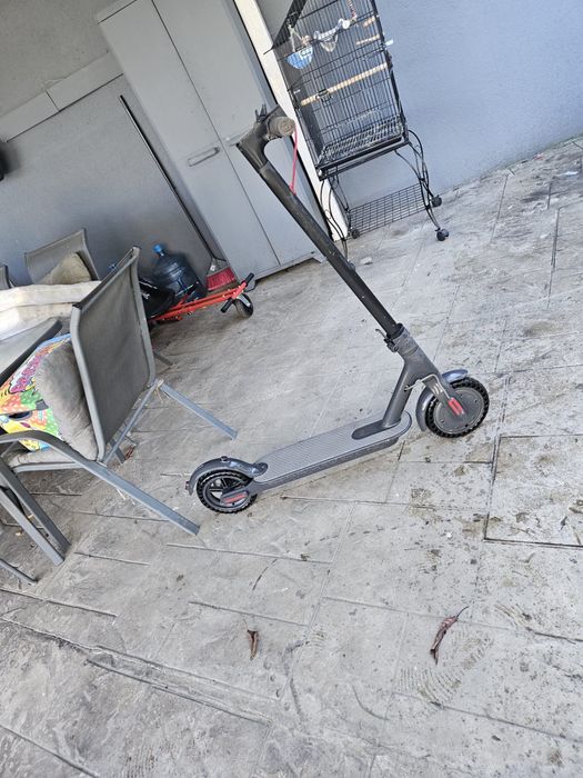 vand trotineta electrica xiaomi
