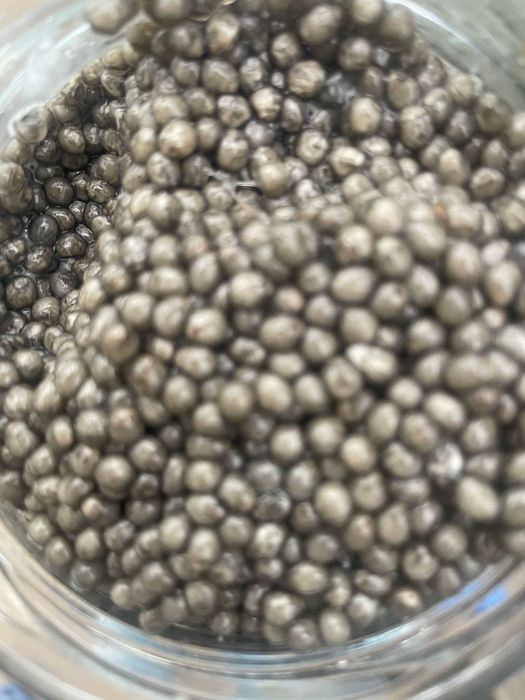 Icre negre si icre rosii- delicatese