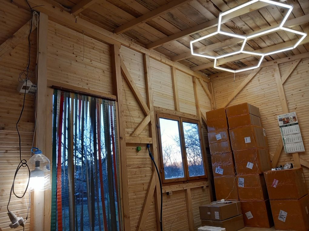 Хексагонални LED лампи  ТОПЛА ЖЪЛТА СВЕТЛИНА  -3000 К