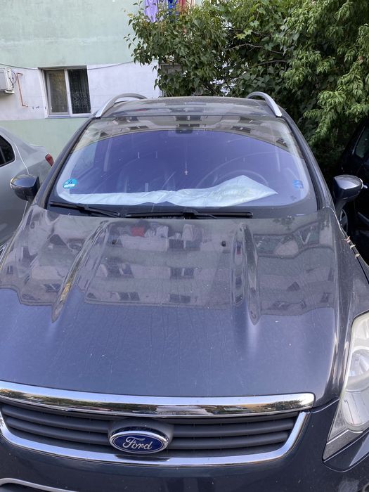 Vanzare autoturizm ford Guga