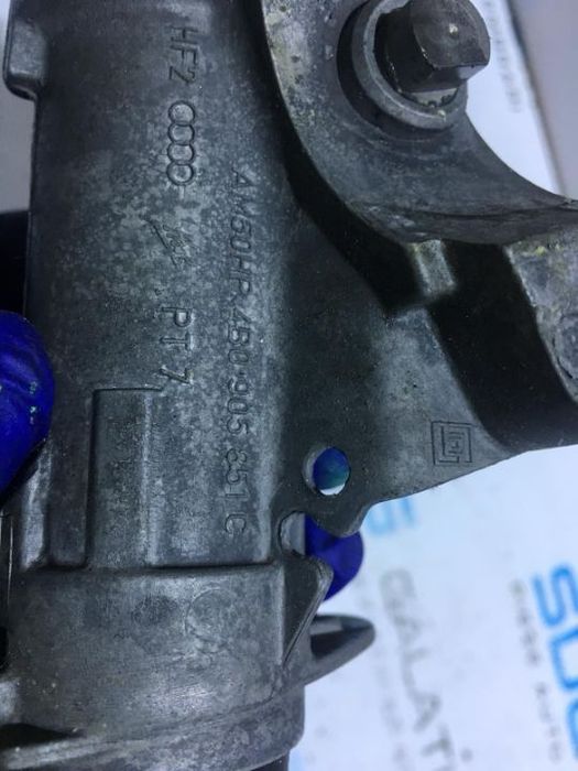 Butuc Contact Cu Cheie Seat Toledo 1998 - 2005 COD : 4B0 905 851 C / 4B0905851C